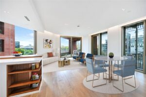 2 Bedroom Flat / Apartment for Sale in Canal Reach London N1C