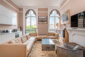 2 Bedroom Flat / Apartment for Sale in St Pancras Chambers Euston Road NW1