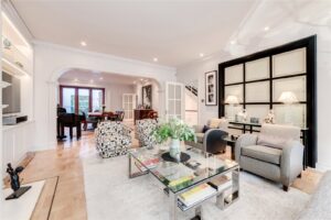 6 Bedroom House for Sale in Hyde Park Street London W2