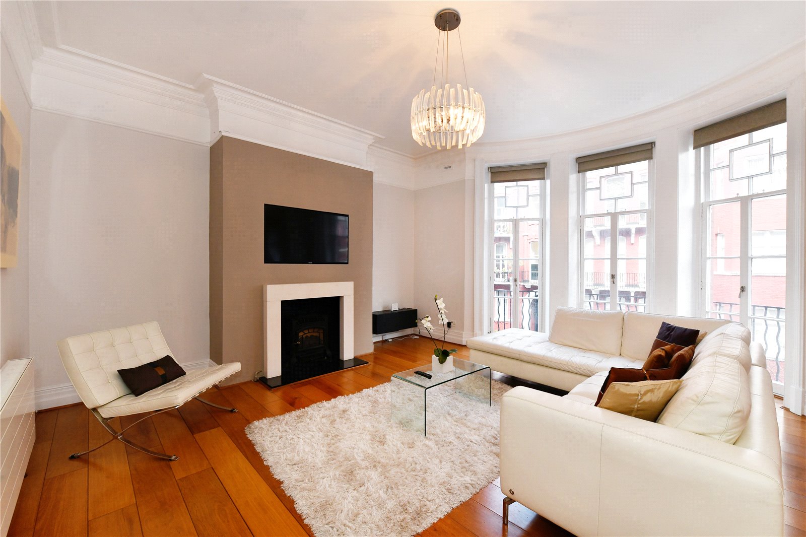 3 Bedroom Flat / Apartment to Rent in Hyde Park Mansions Cabbell Street NW1