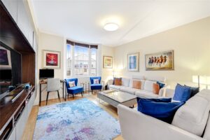 2 Bedroom Flat / Apartment for Sale in Queensway Bayswater W2