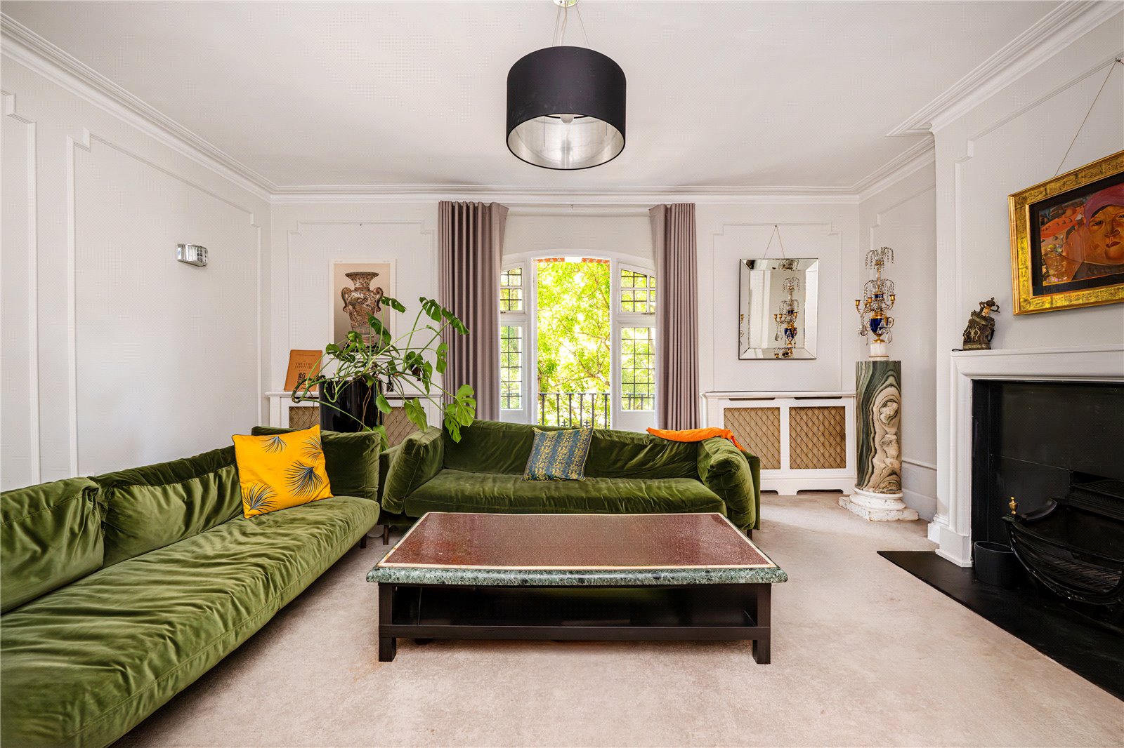 2 Bedroom Flat / Apartment to Rent in D'oyley Street London SW1X