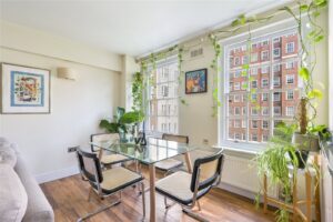 2 Bedroom Flat / Apartment for Sale in Edgware Road London W2