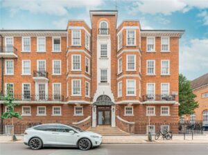 4 Bedroom Flat / Apartment for Sale in Seymour Place London W1H