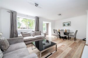 5 Bedroom House for Sale in Norfolk Crescent Hyde Park W2