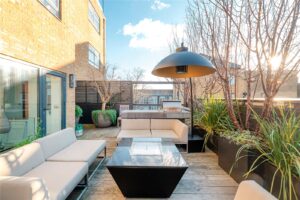 3 Bedroom Flat / Apartment for Sale in York Way London N7