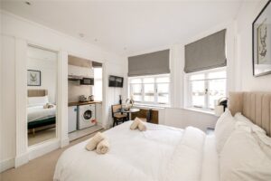 0 Bedroom Flat / Apartment for Sale in Hans Crescent London SW1X