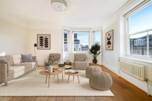 3 Bedroom Flat / Apartment for Sale in Nottingham Place London W1U