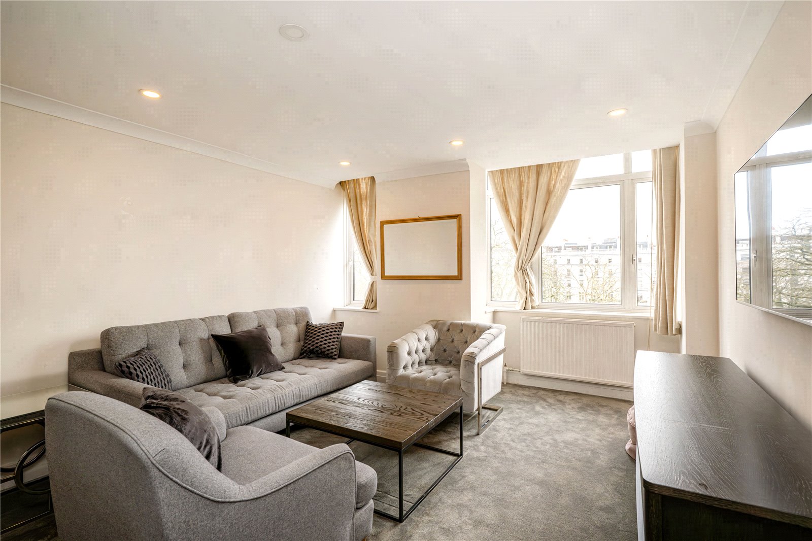 2 Bedroom Flat / Apartment for Sale in Sloane Street London SW1X