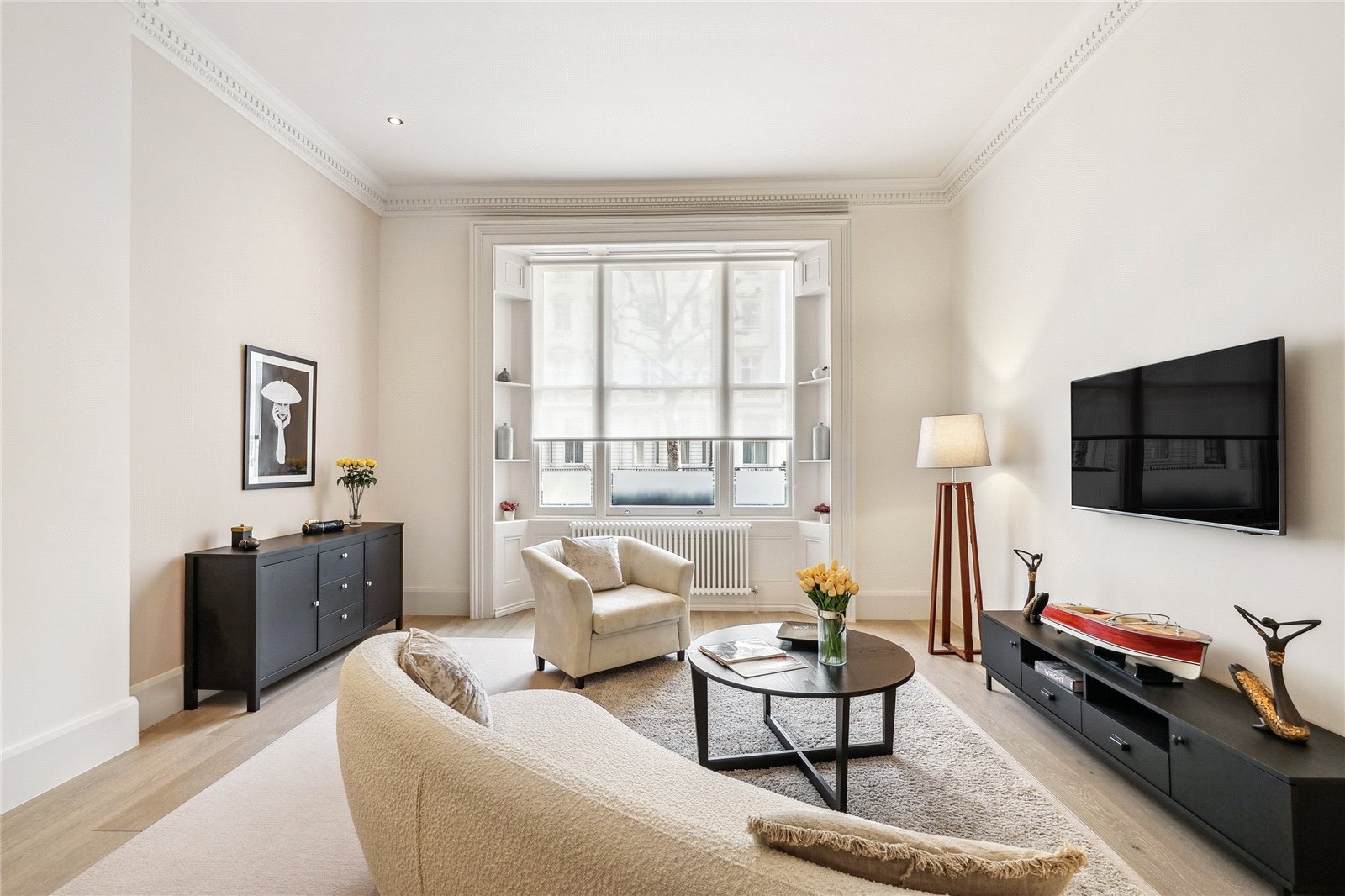 2 Bedroom Flat / Apartment for Sale in Queens Gate London SW7