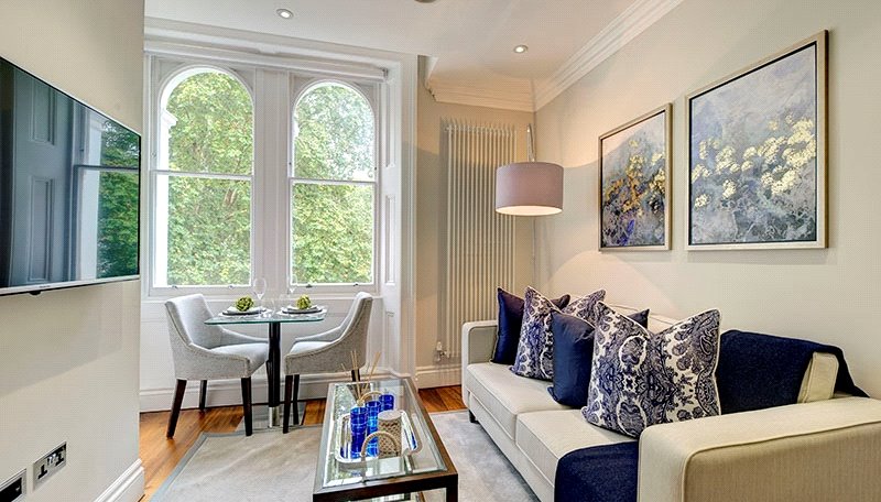 2 Bedroom Flat / Apartment to Rent in 86-92 Kensington Gardens Square London W2