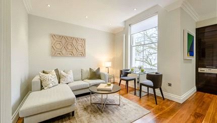 1 Bedroom Flat / Apartment to Rent in Kensington Gardens Square Bayswater W2
