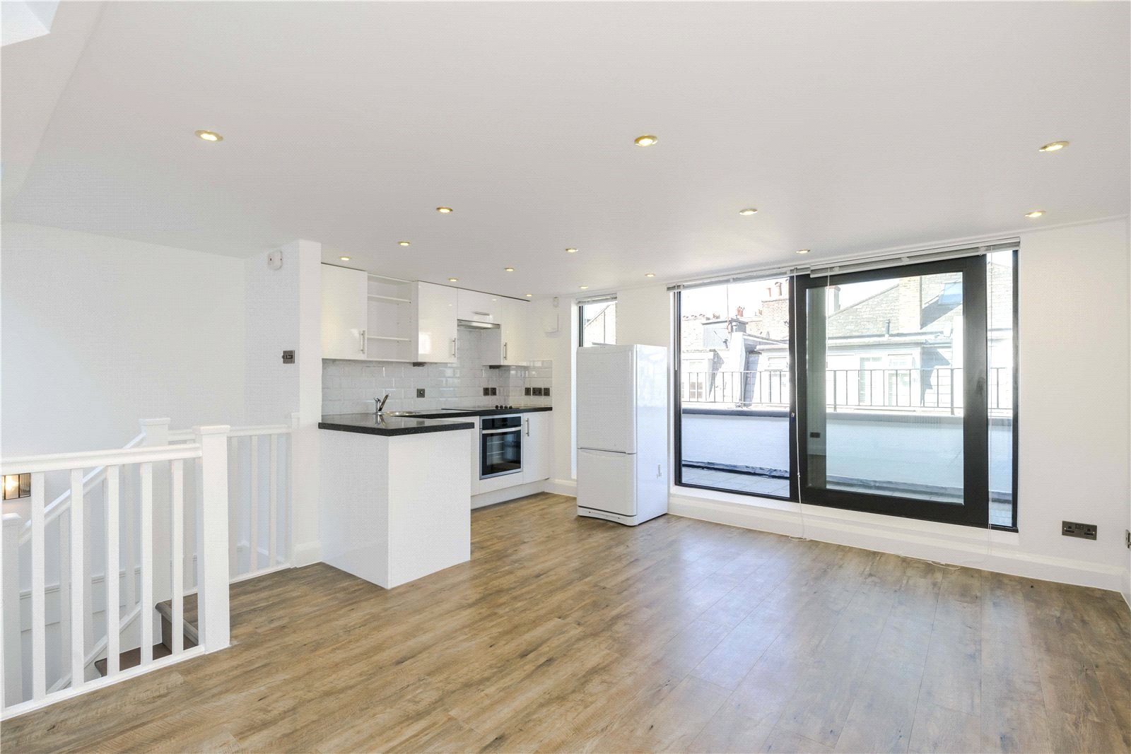 3 Bedroom House for Sale in Huntsworth Mews London NW1